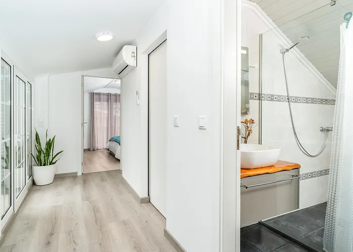 Barreiro View Ribeira Brava